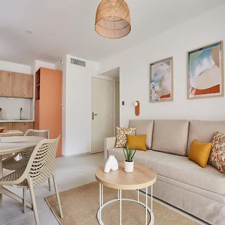Newly Built Holiday Near The Beach Apartment